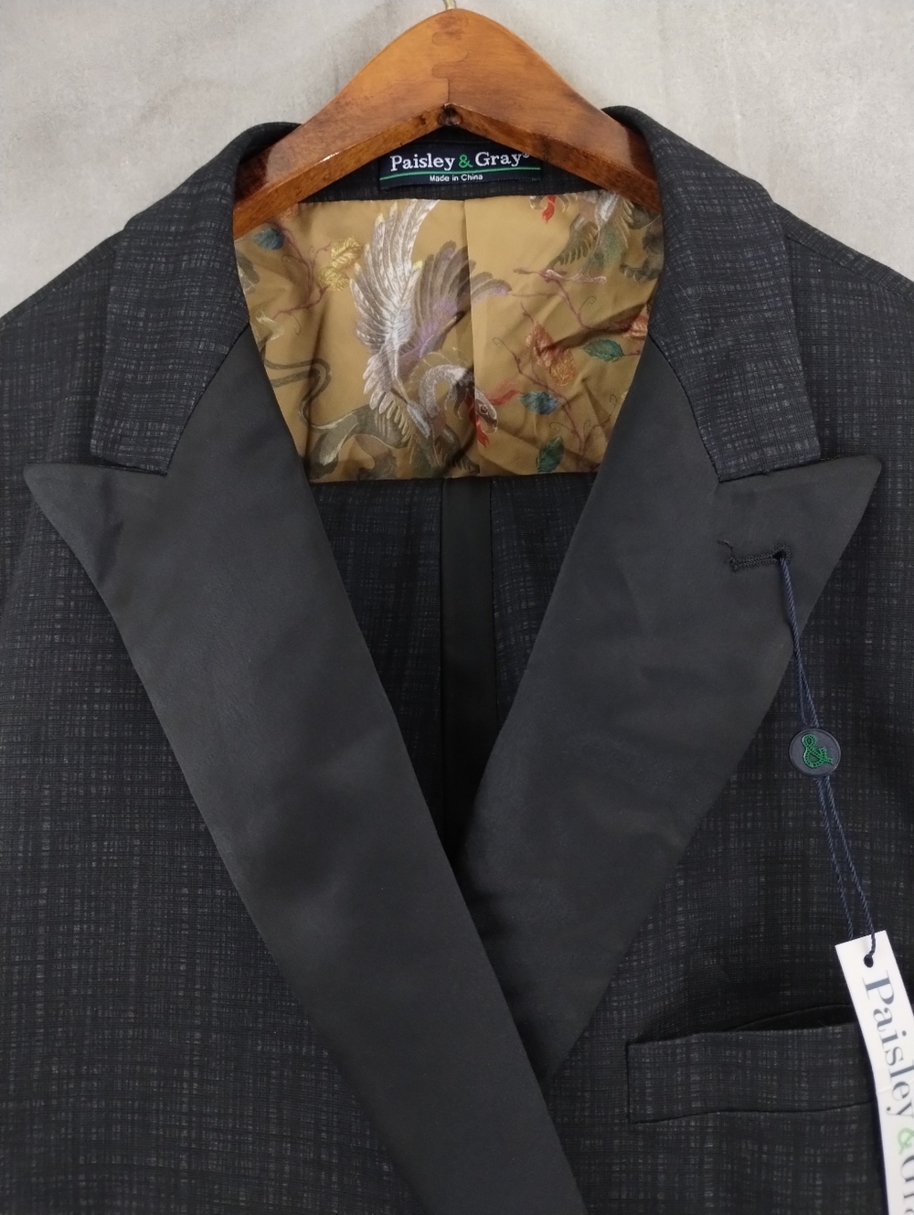 Paisley & Gray Tuxedo Suit Size 50R